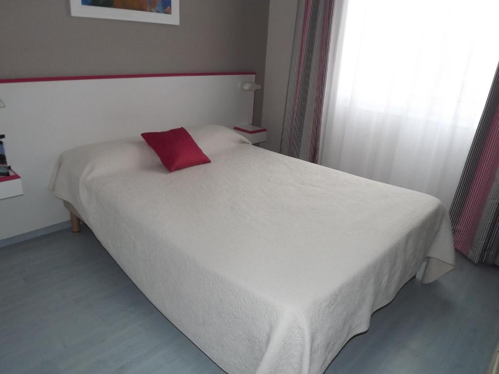 Hotel Mileade Mediterranee - Port-Fréjus Zimmer foto